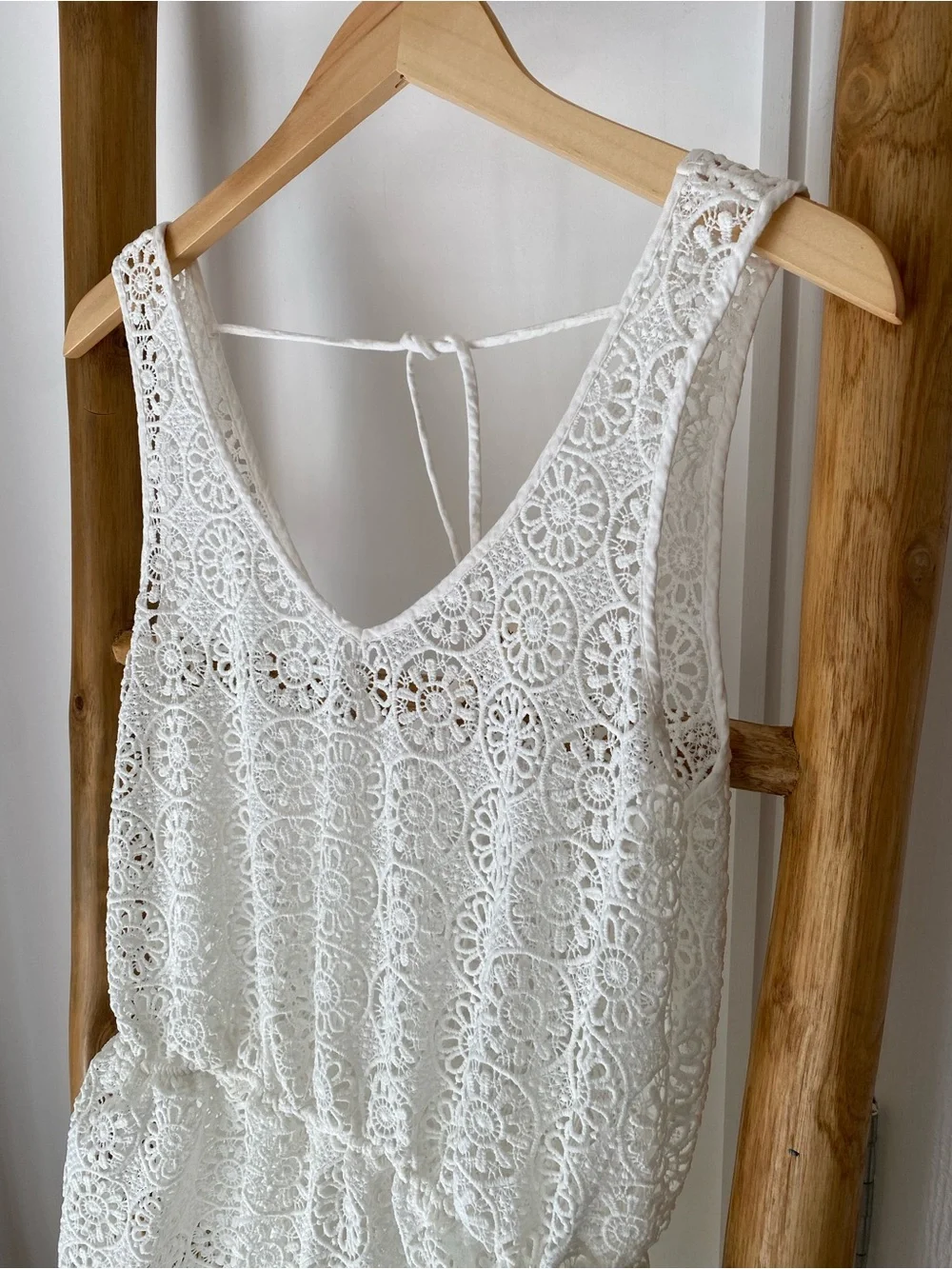 Hollister crochet knit